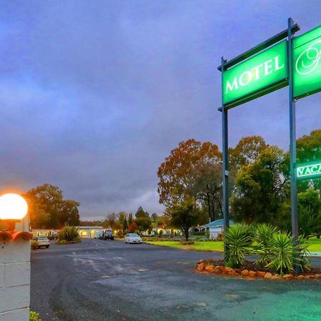Azalea Motel Coonabarabran Exteriör bild