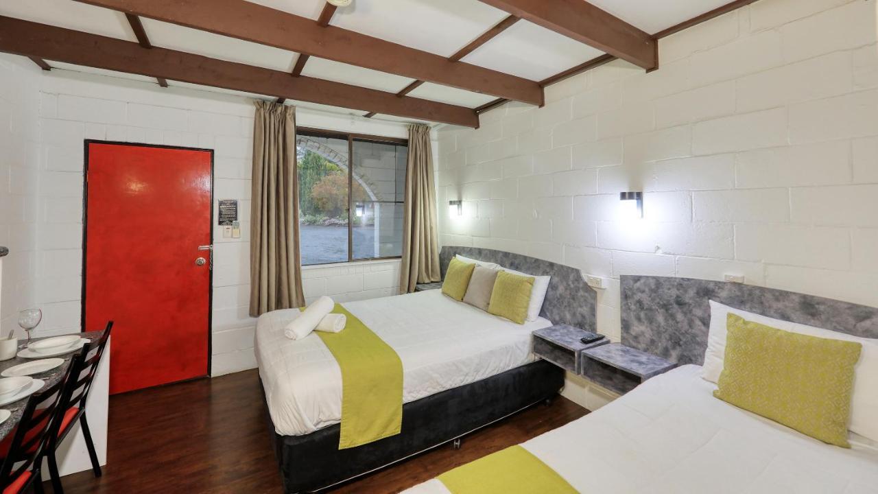 Azalea Motel Coonabarabran Exteriör bild