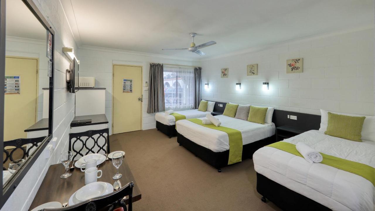 Azalea Motel Coonabarabran Exteriör bild